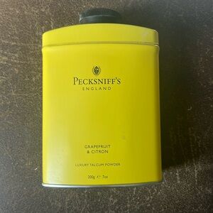 COPY - Pecksniff’s England Grapefruit & Citron Luxury Talcum Powder